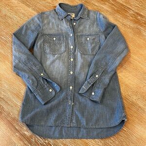 Like New J.Crew Women's Chambray Cotton Denim Button Down Shirt